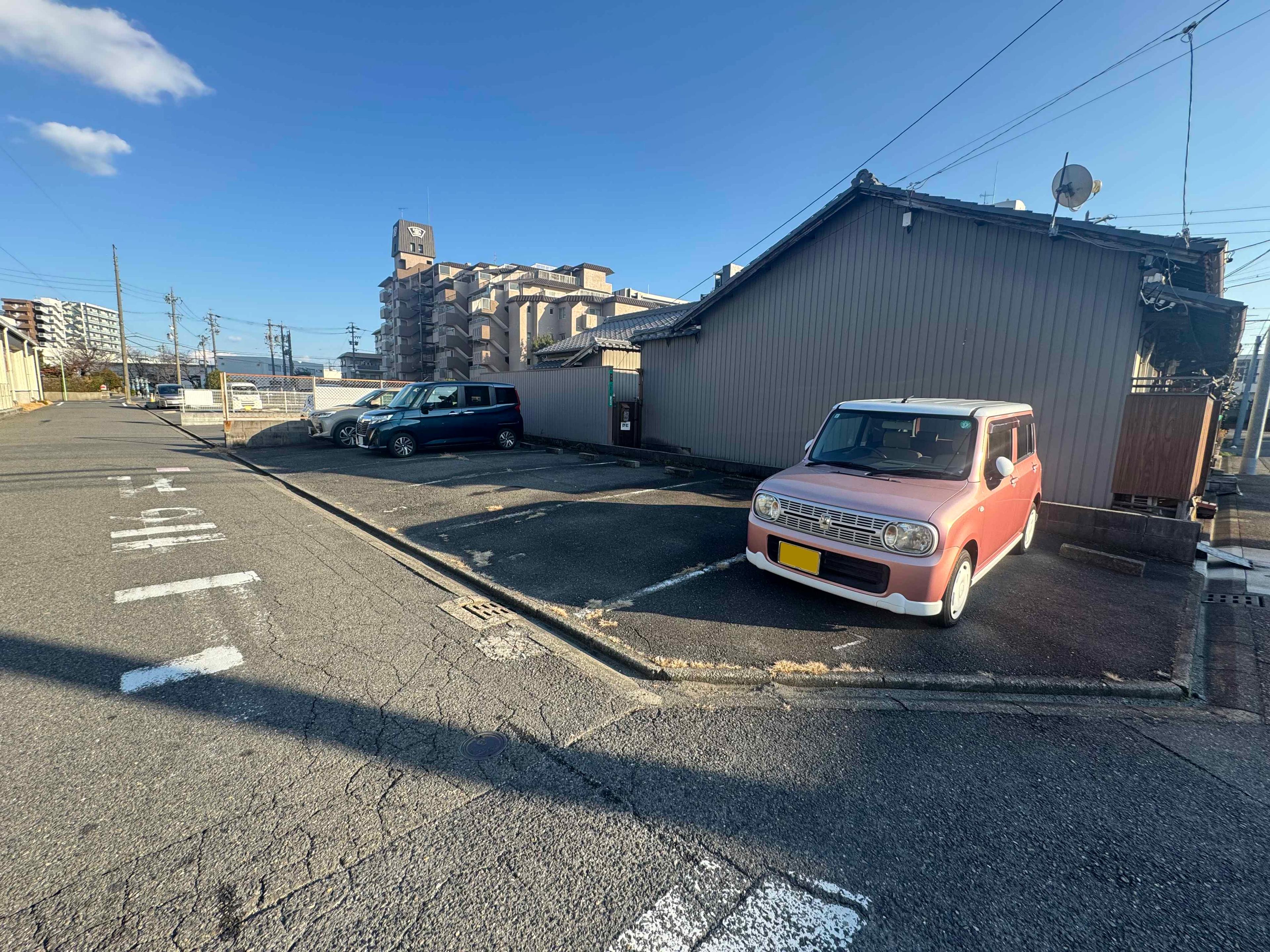 P203の外観・駐車場イメージ2枚目