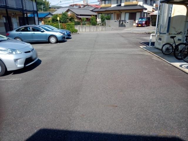 新和(34306)の外観・駐車場イメージ1枚目