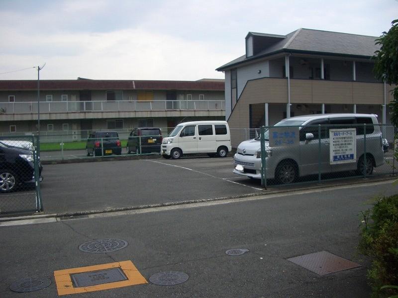 貴船モータープールの外観・駐車場イメージ1枚目