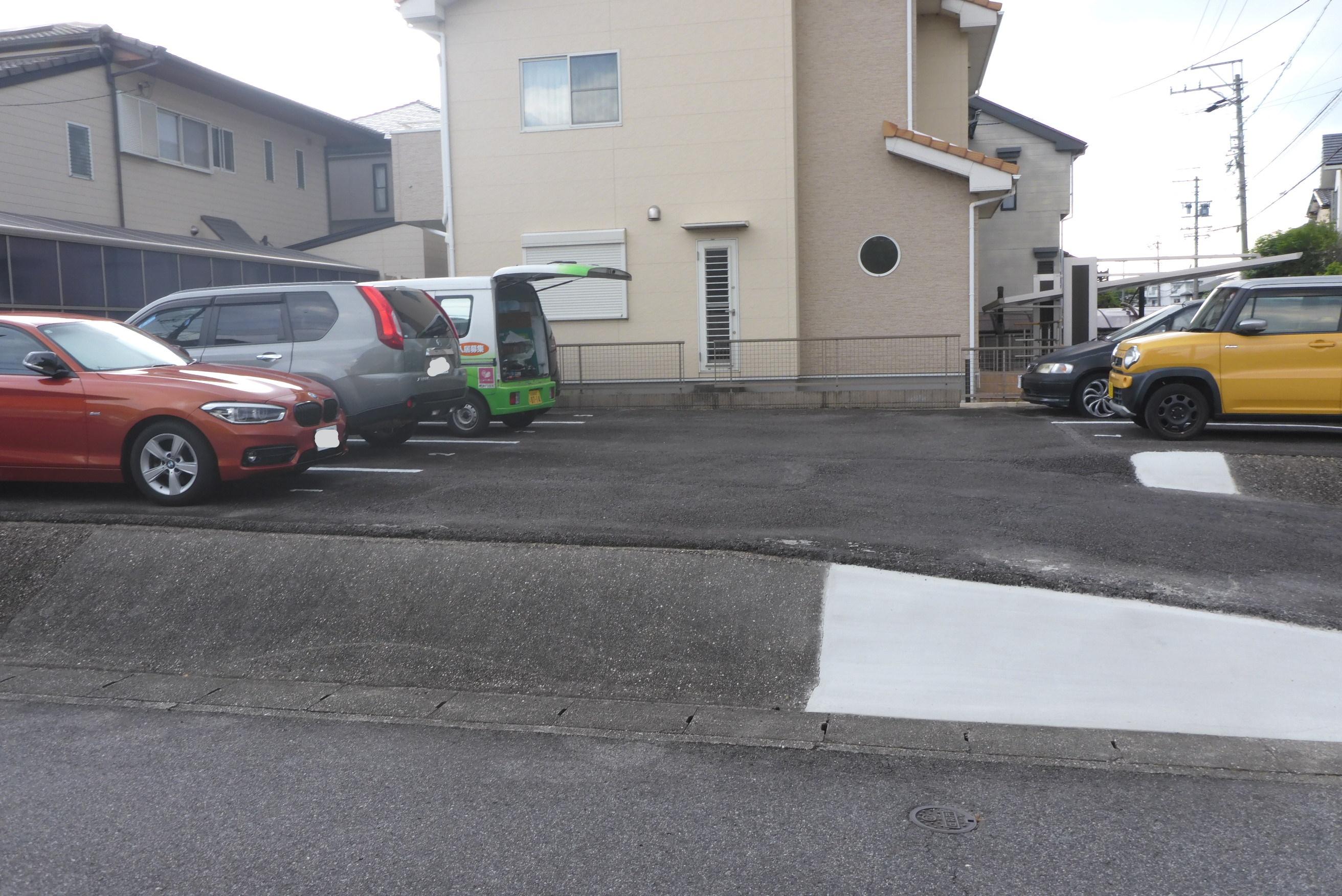 上川原第６駐車場の外観・駐車場イメージ3枚目