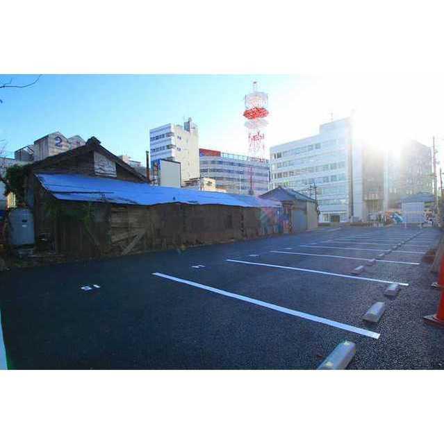 中央駐車場の外観・駐車場イメージ3枚目