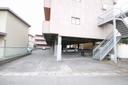 竹野ハイツの駐車場