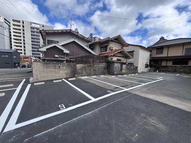 阿弥陀寺町駐車場の外観・駐車場イメージ1枚目