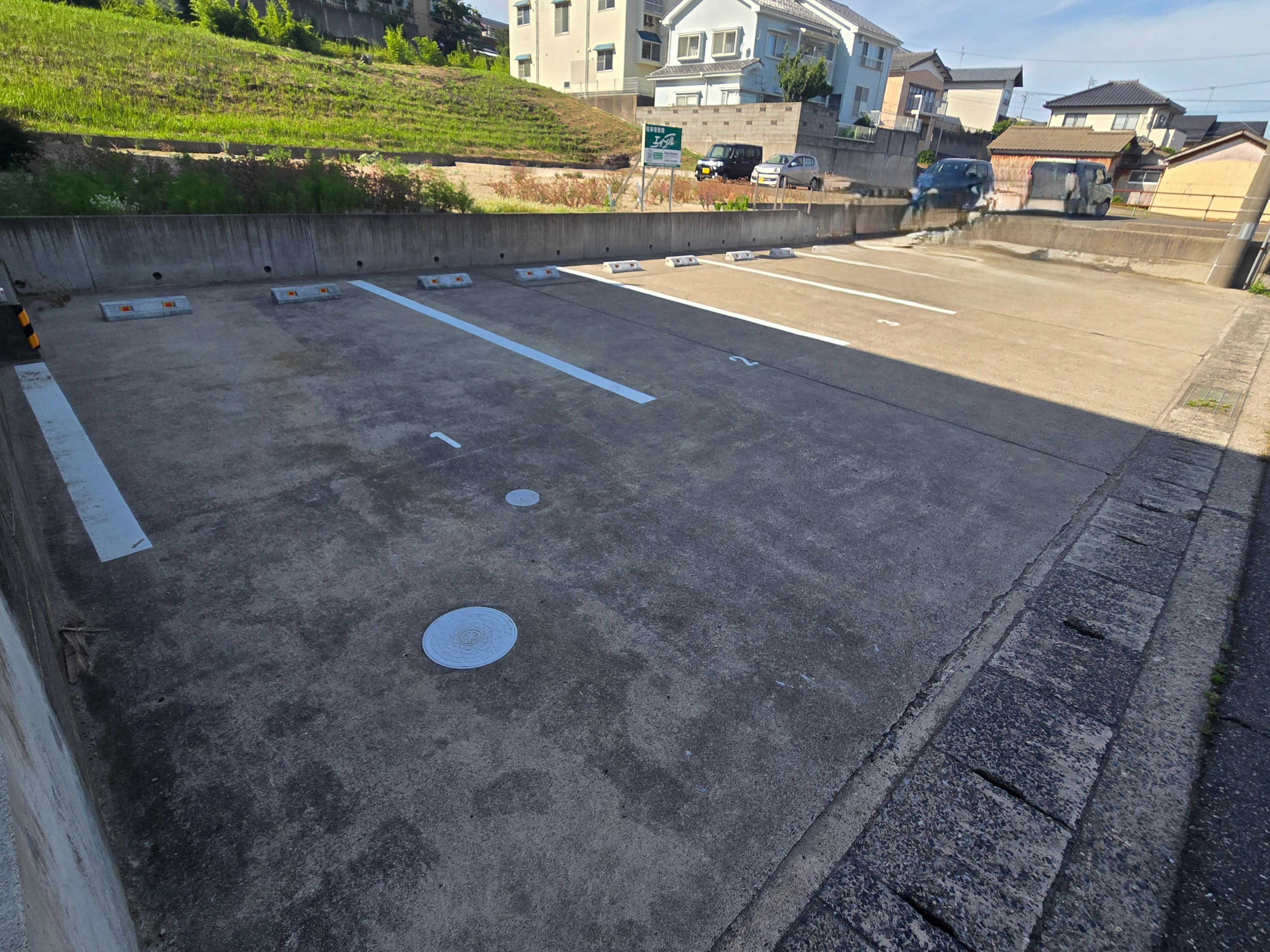 第2駐車場の外観・駐車場イメージ3枚目