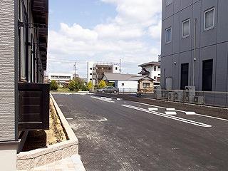 ＰＬＡＩＲＥ(33113)の外観・駐車場イメージ1枚目
