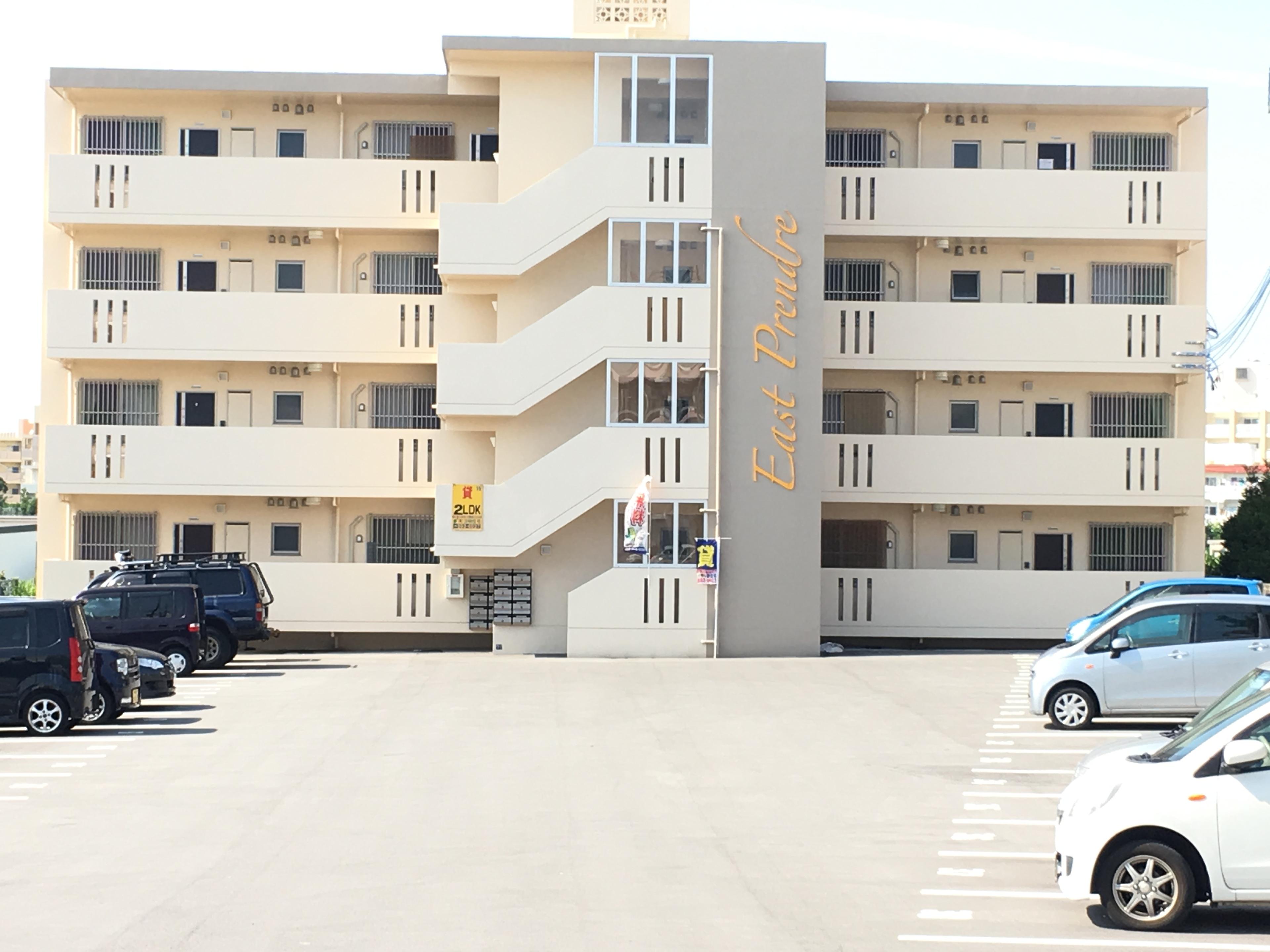 イーストプランドール契約駐車場の外観・駐車場イメージ2枚目