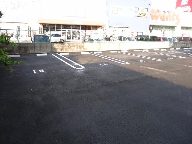 桜町1丁目駐車場の外観・駐車場イメージ2枚目