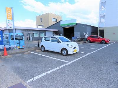 カサブランカ(20989)の外観・駐車場イメージ1枚目