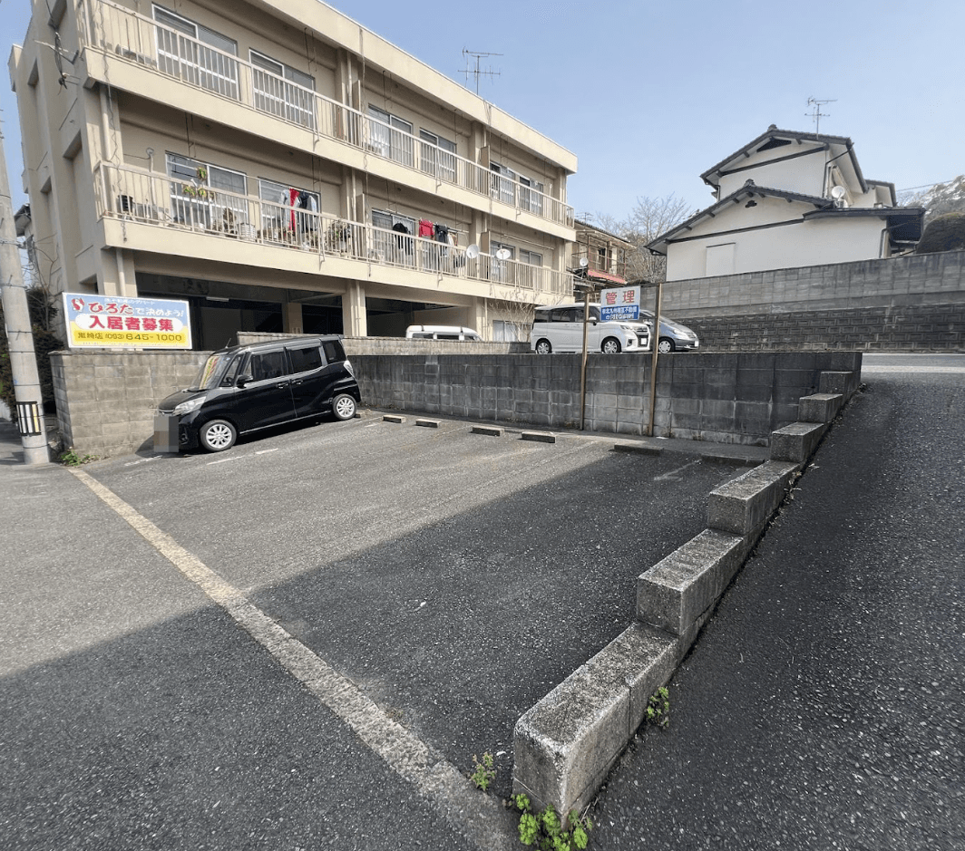 青山３丁目駐車場の外観・駐車場イメージ2枚目