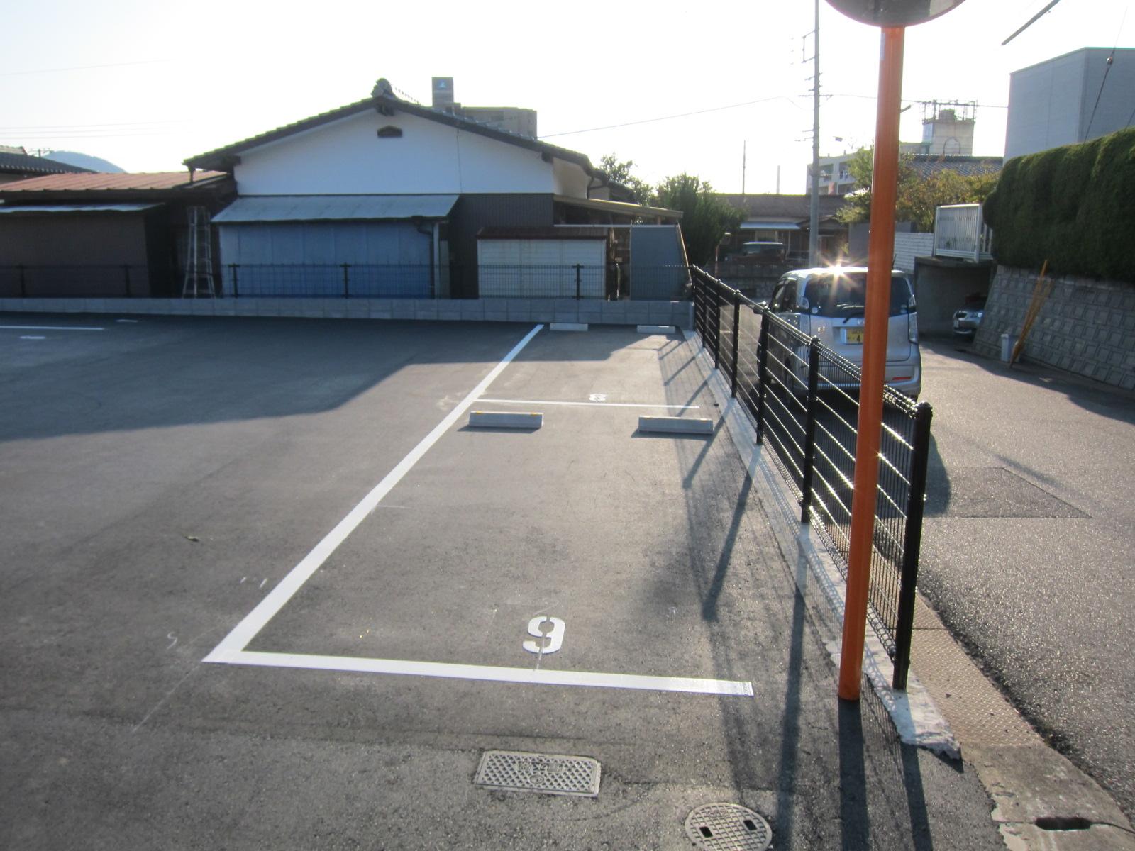 孝田町駐車場（山本）の外観・駐車場イメージ2枚目