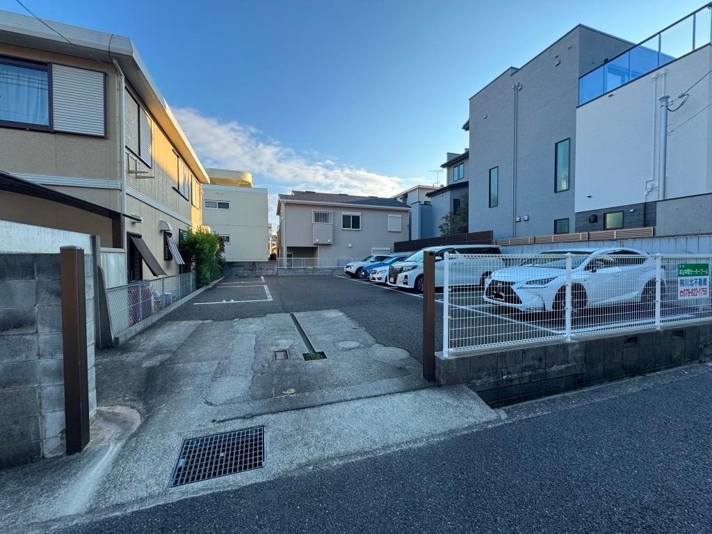 本山中町モータープールの外観・駐車場イメージ1枚目