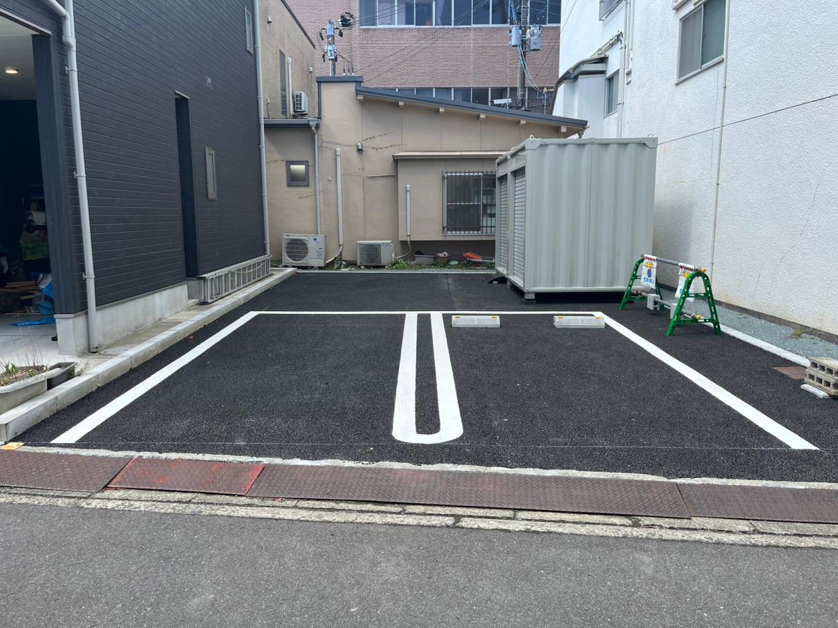 湯本町天王崎月極駐車場の外観・駐車場イメージ1枚目