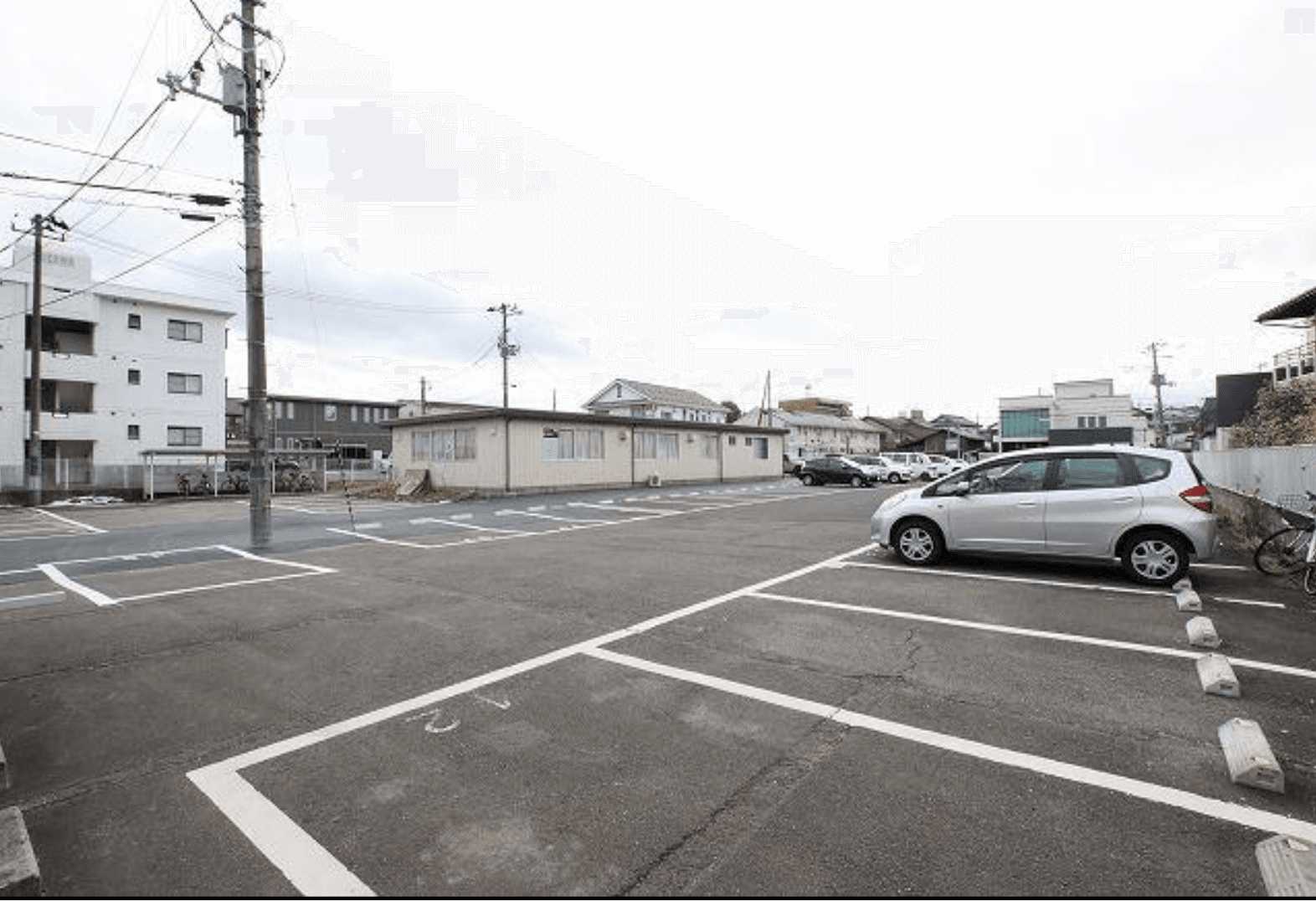 ステラⅠ・Ⅱ　月極駐車場の外観・駐車場イメージ2枚目
