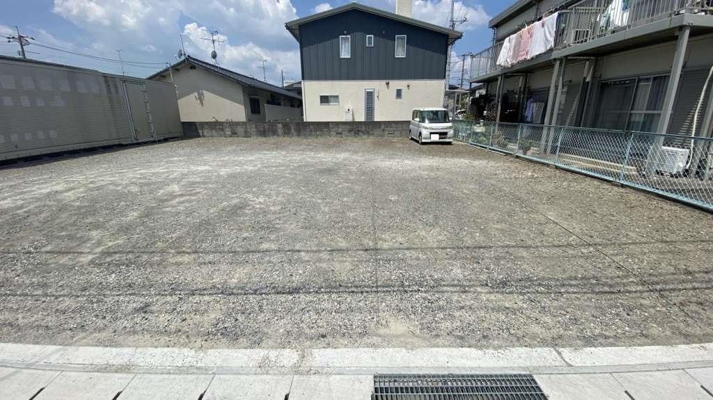 黒田（南輝）駐車場の外観・駐車場イメージ2枚目