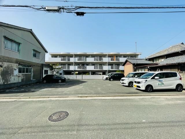 由布パーキングの外観・駐車場イメージ1枚目
