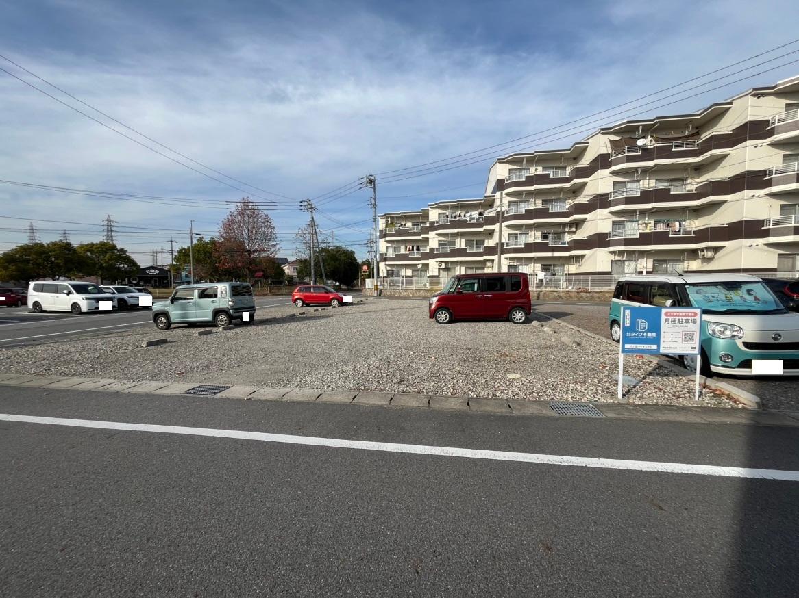 竹ノ花パーキングⅡの外観・駐車場イメージ1枚目