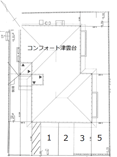 コンフォート津雲台の駐車配置図