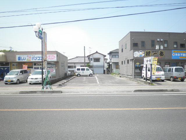 中島駐車場の外観・駐車場イメージ1枚目