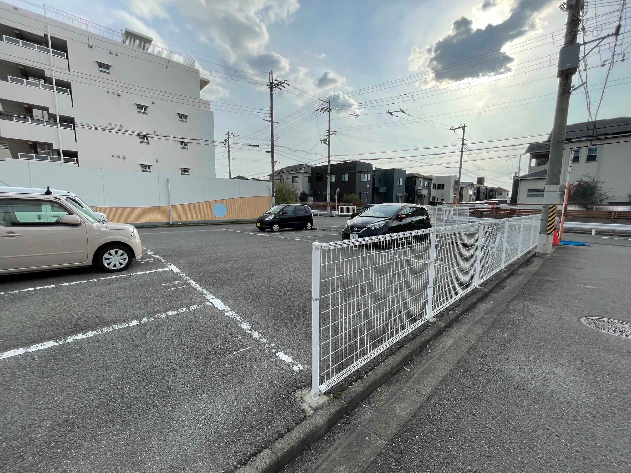 田尻N月極駐車場の外観・駐車場イメージ1枚目