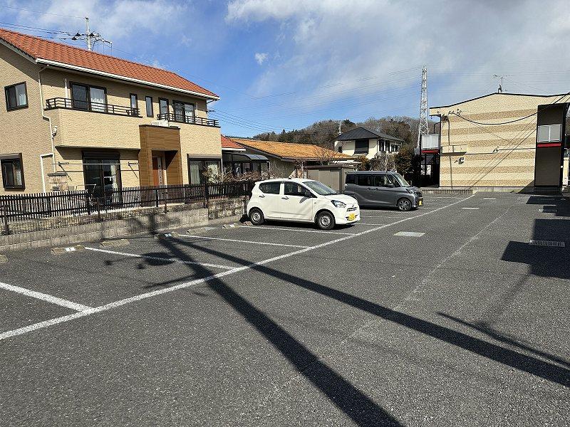 アクエリアス(27565)の外観・駐車場イメージ1枚目