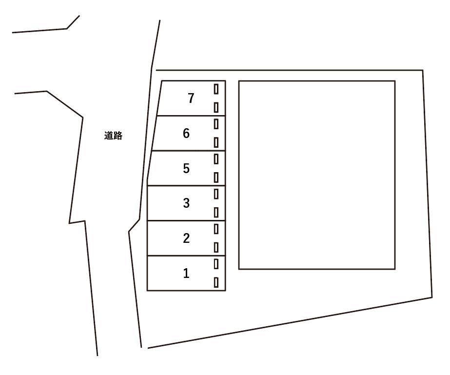 アンプルール クラージュ 石津駐車場の駐車配置図