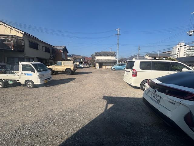 山田三浦駐車場の外観・駐車場イメージ3枚目