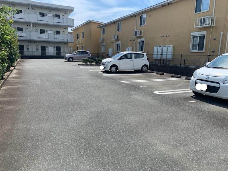 オールスターズ(18350)の外観・駐車場イメージ1枚目