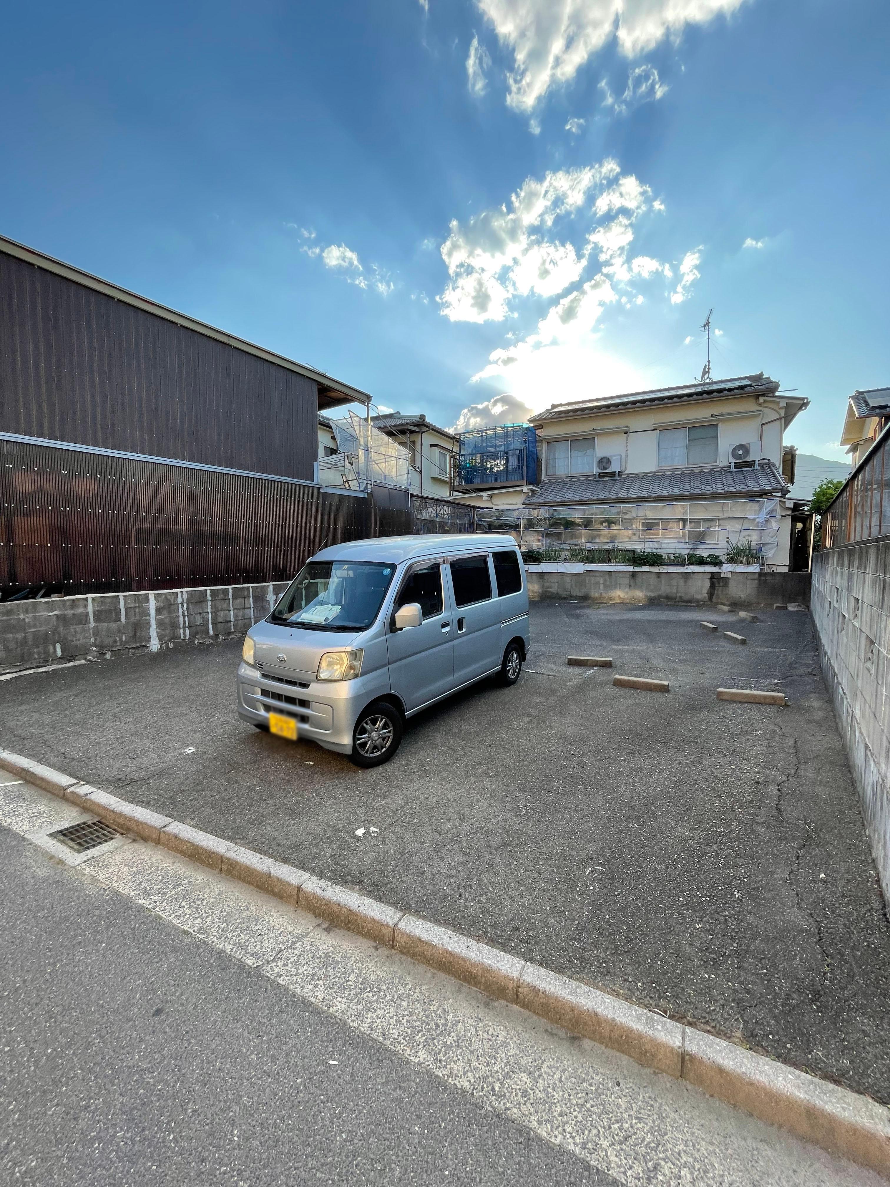 森信駐車場の外観・駐車場イメージ3枚目