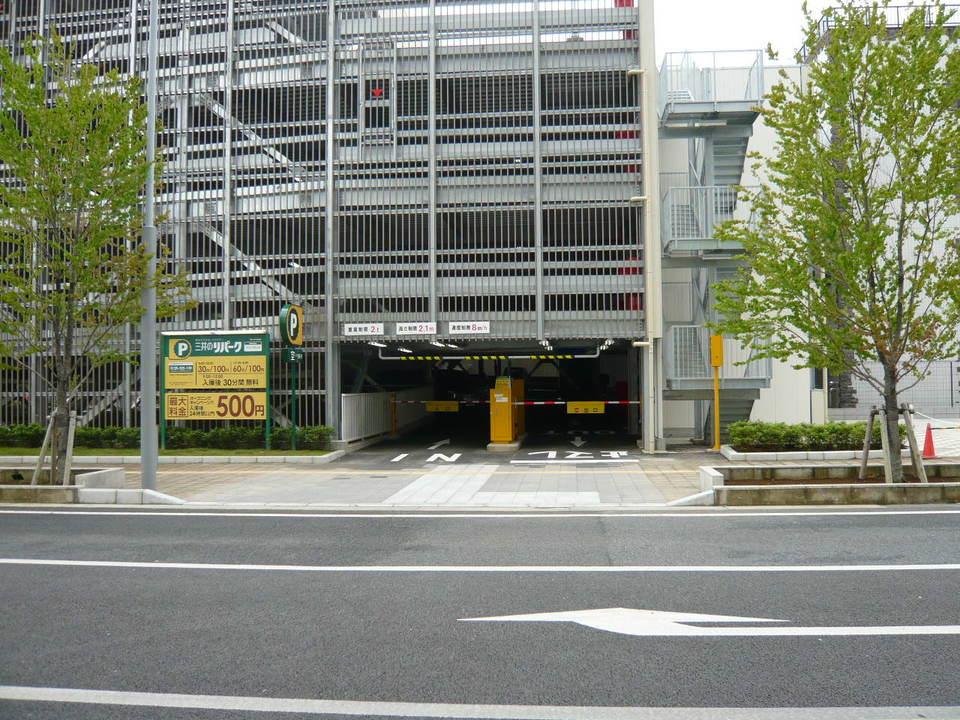 アワーズもりやの外観・駐車場イメージ2枚目