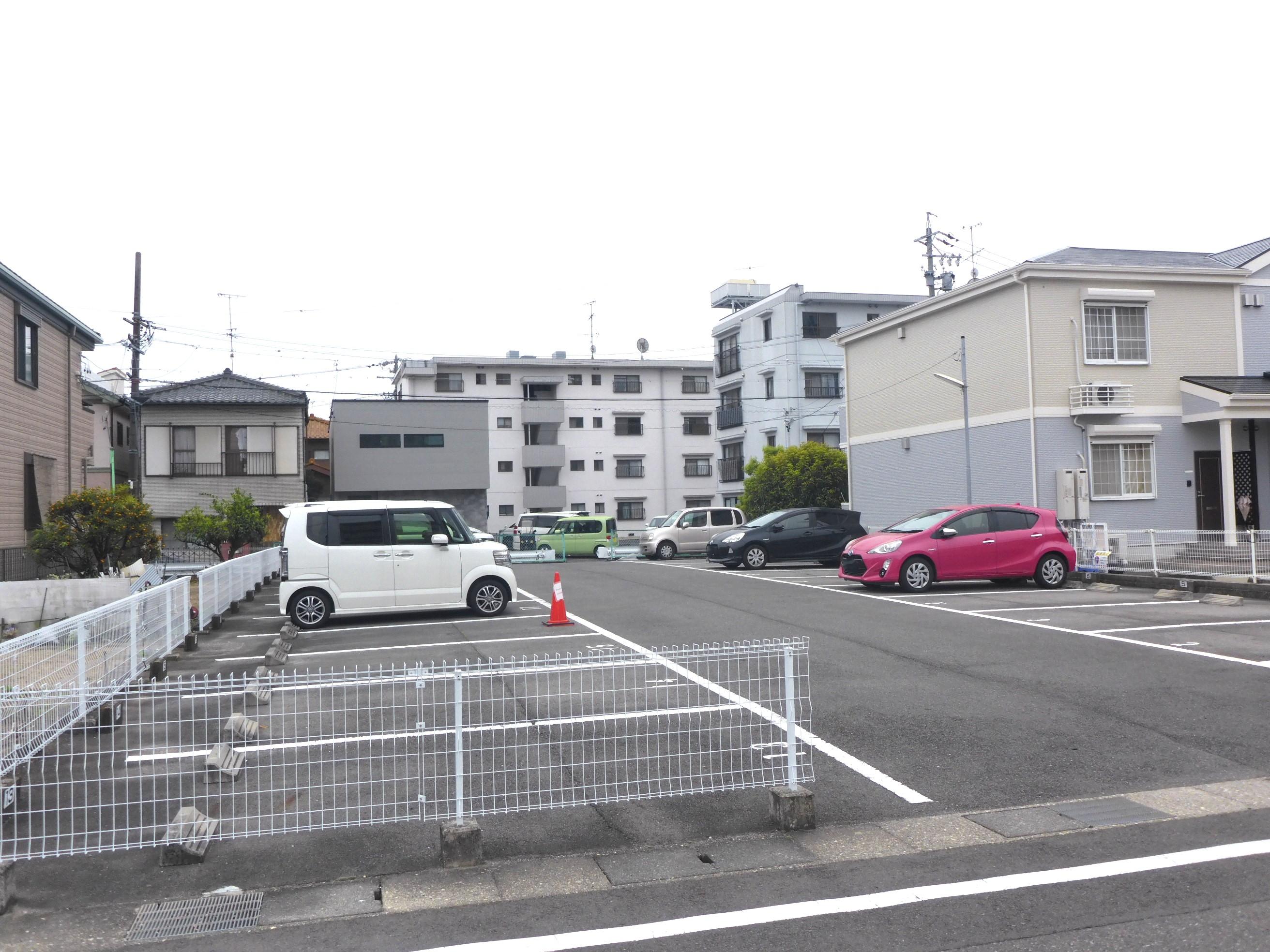 J-028の外観・駐車場イメージ1枚目