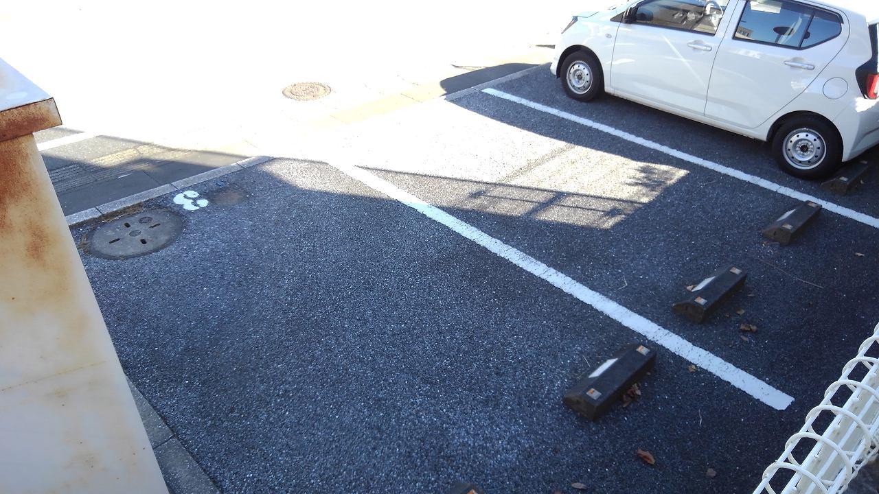 コスモスハイツ(13736)の外観・駐車場イメージ1枚目