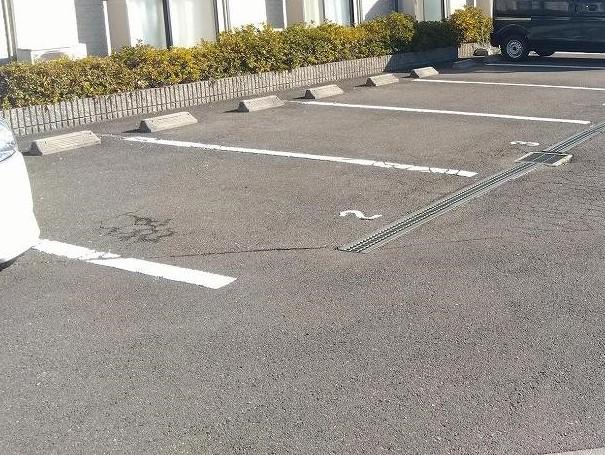 フリューゲル(25286)の外観・駐車場イメージ2枚目