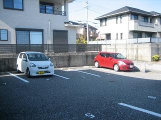 プリマベーラ(18214)の外観・駐車場イメージ2枚目