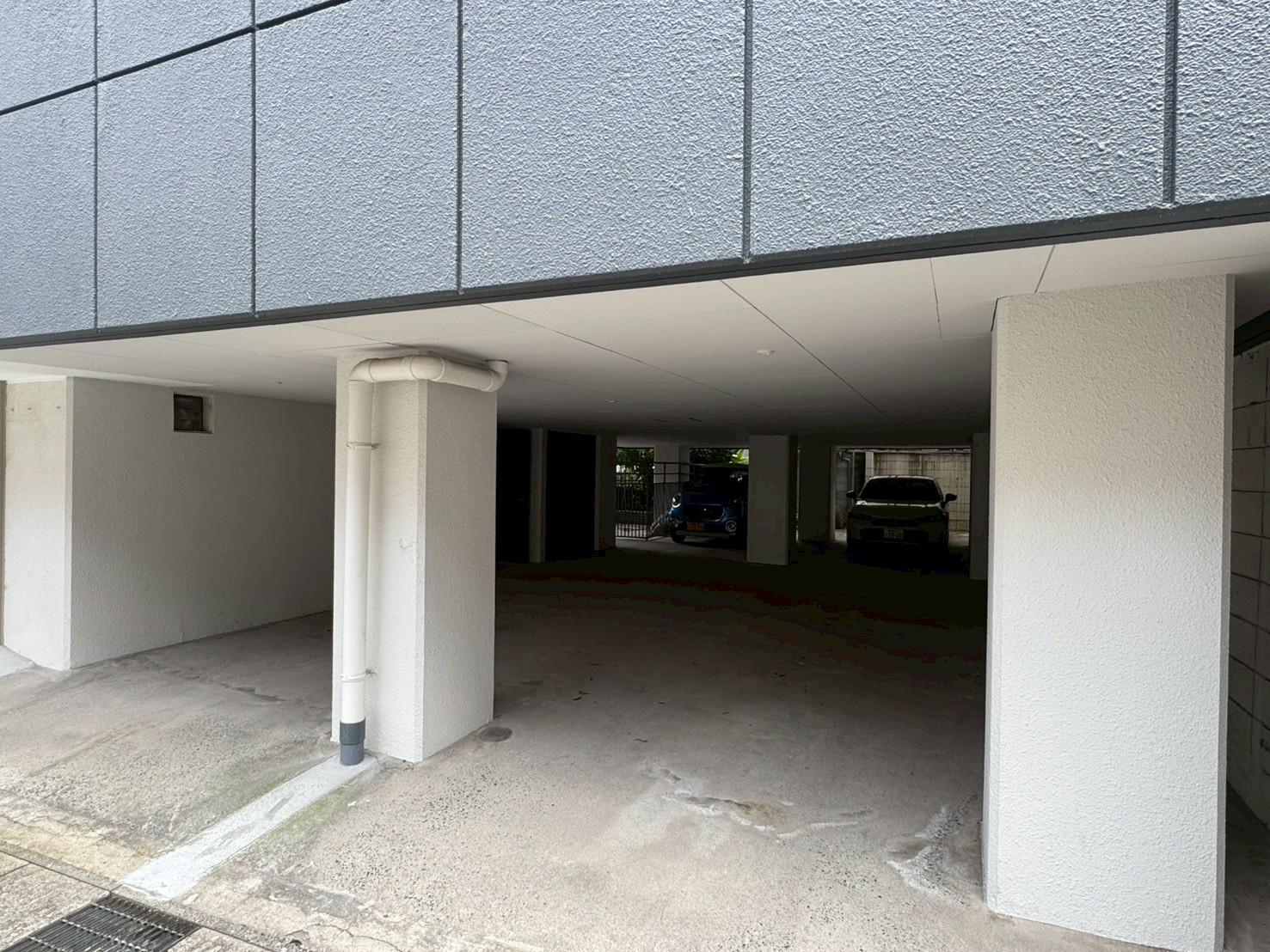 松元ビル駐車場の外観・駐車場イメージ2枚目