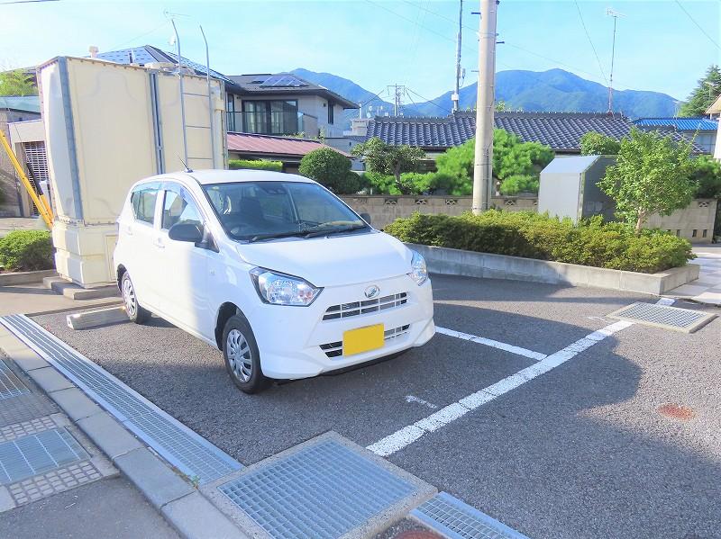 メルベーユ(34905)の外観・駐車場イメージ2枚目