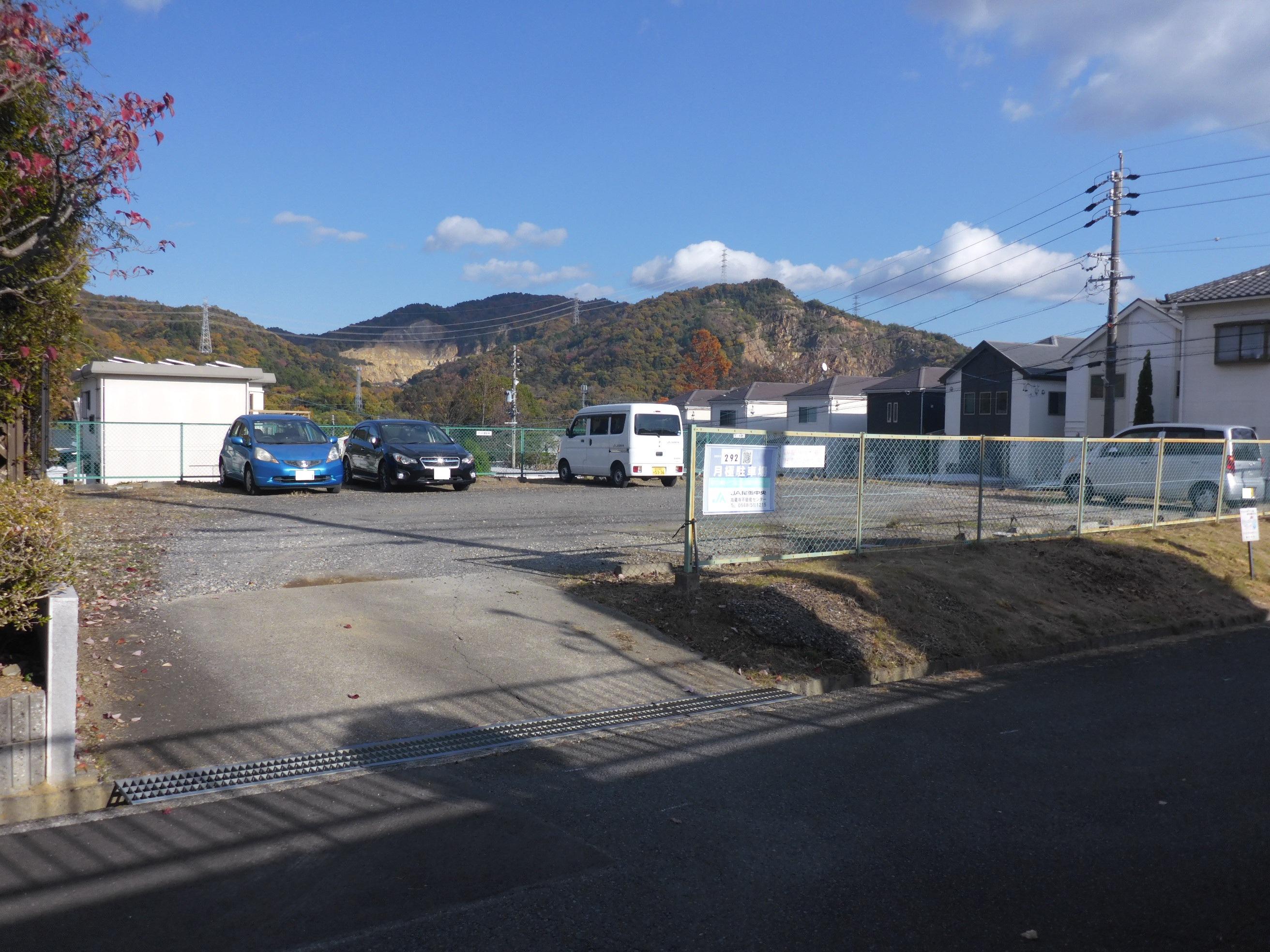 J-292の外観・駐車場イメージ1枚目