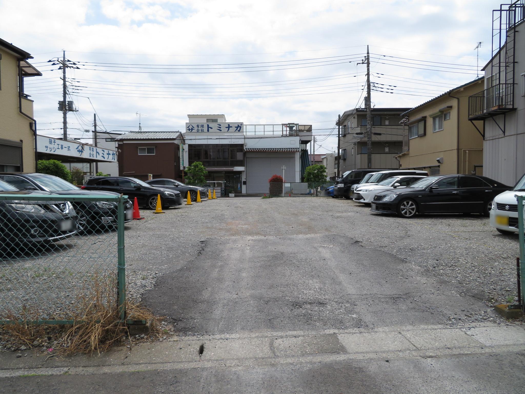 草加１丁目磯田駐車場の外観・駐車場イメージ3枚目
