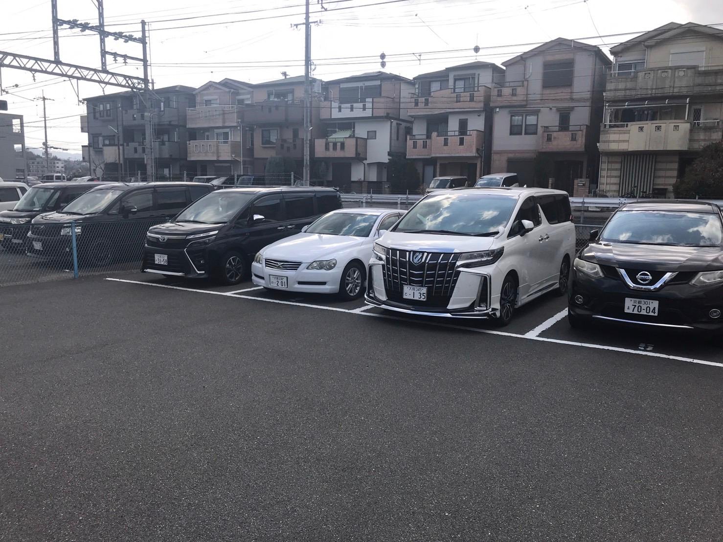 星丘イツ駐車場の外観・駐車場イメージ2枚目