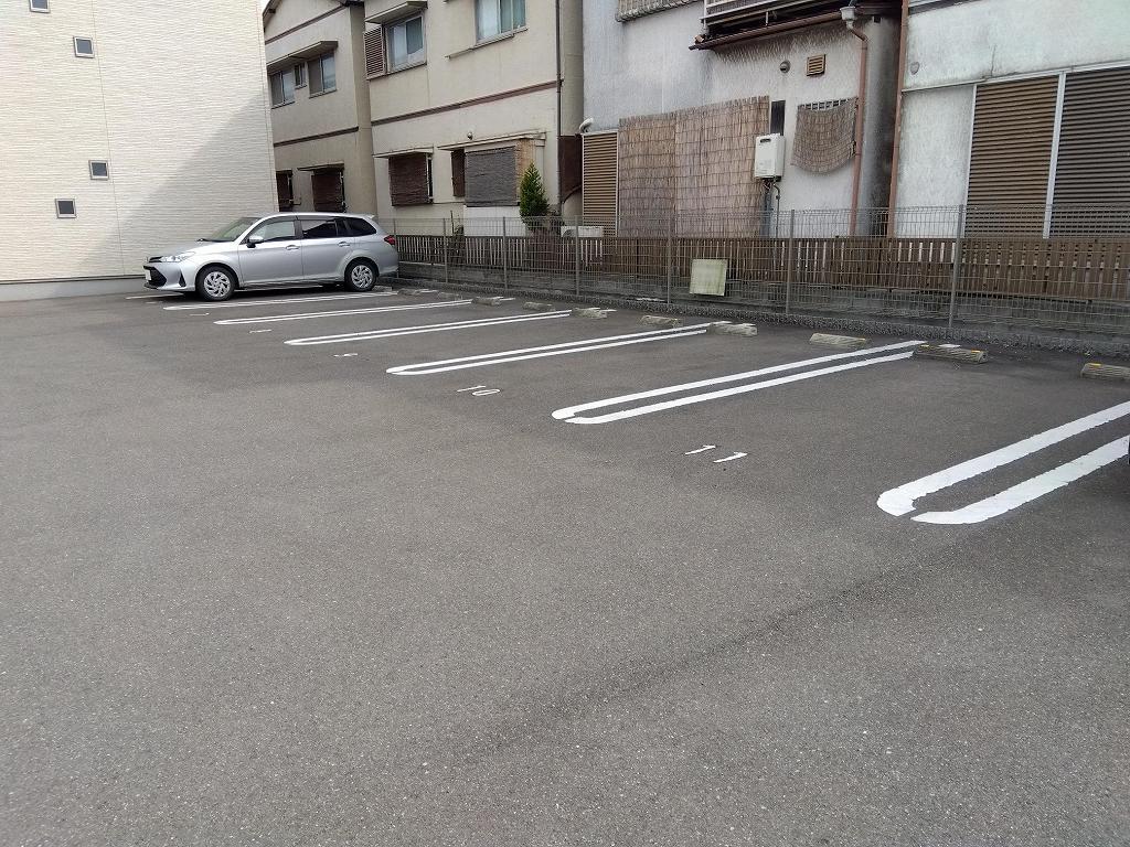 クレイノリアン(55584)の外観・駐車場イメージ1枚目