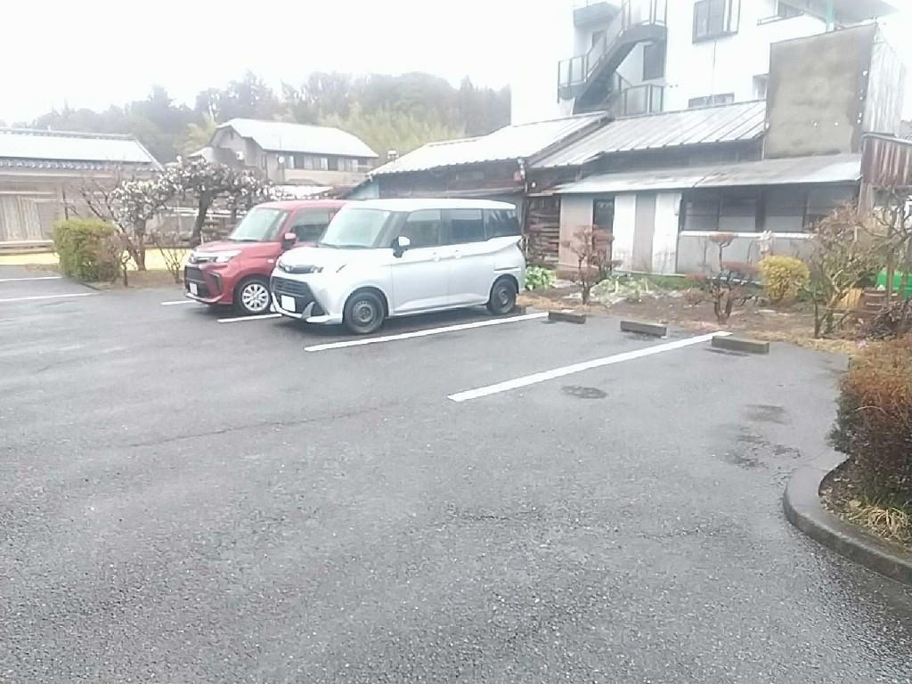 谷津(11601)の外観・駐車場イメージ2枚目