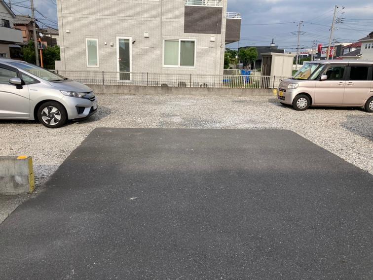 新屋敷駐車場の外観・駐車場イメージ3枚目