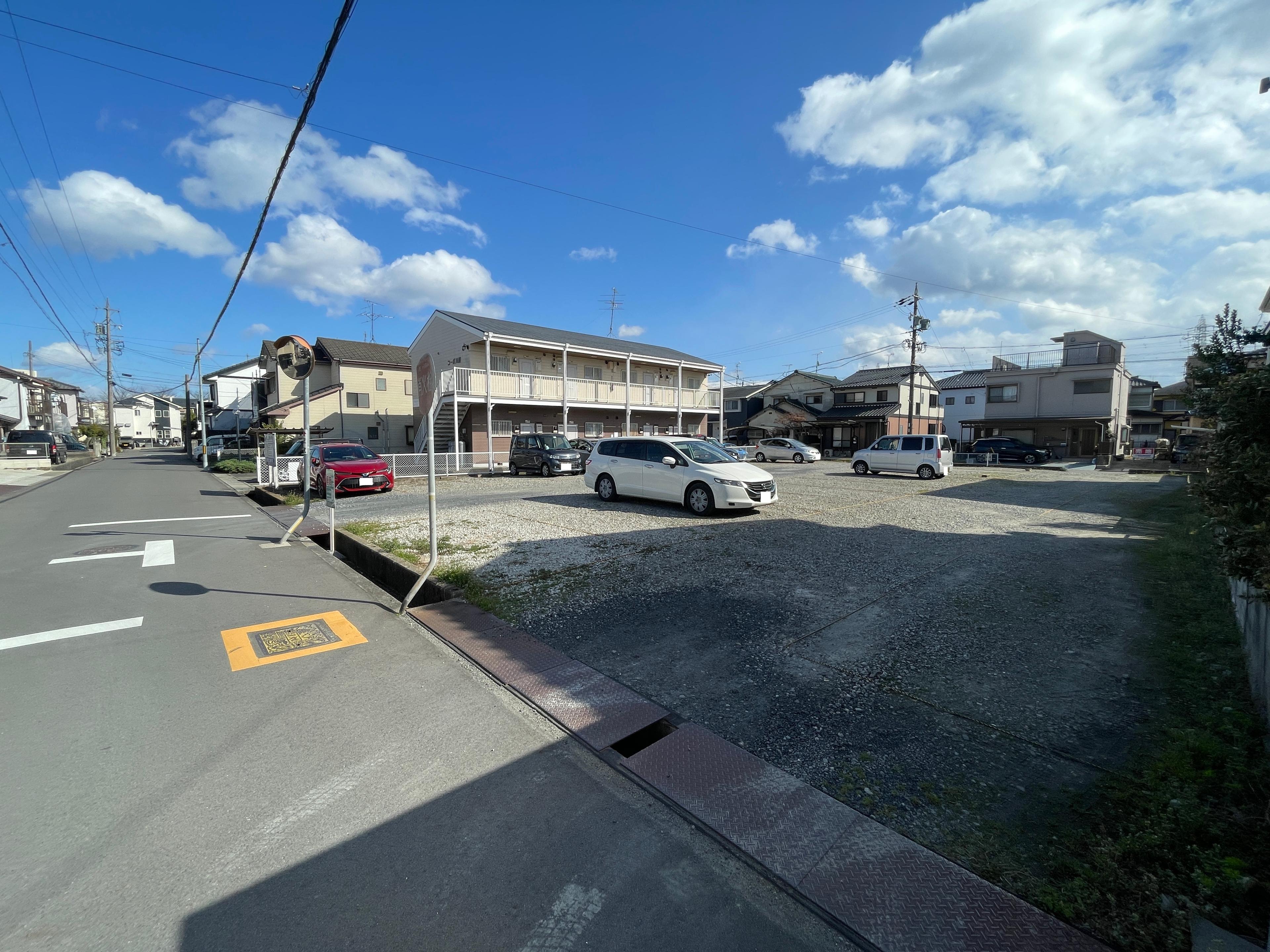 河原東駐車場の外観・駐車場イメージ2枚目