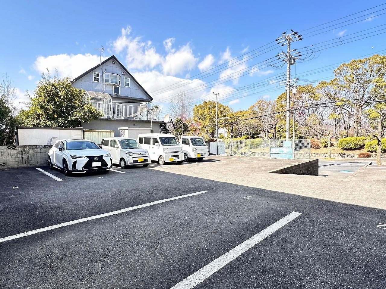 楠葉須藤モータープールの外観・駐車場イメージ2枚目