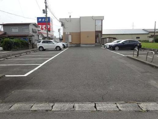 ｏａｓｉｓ(17604)の外観・駐車場イメージ1枚目