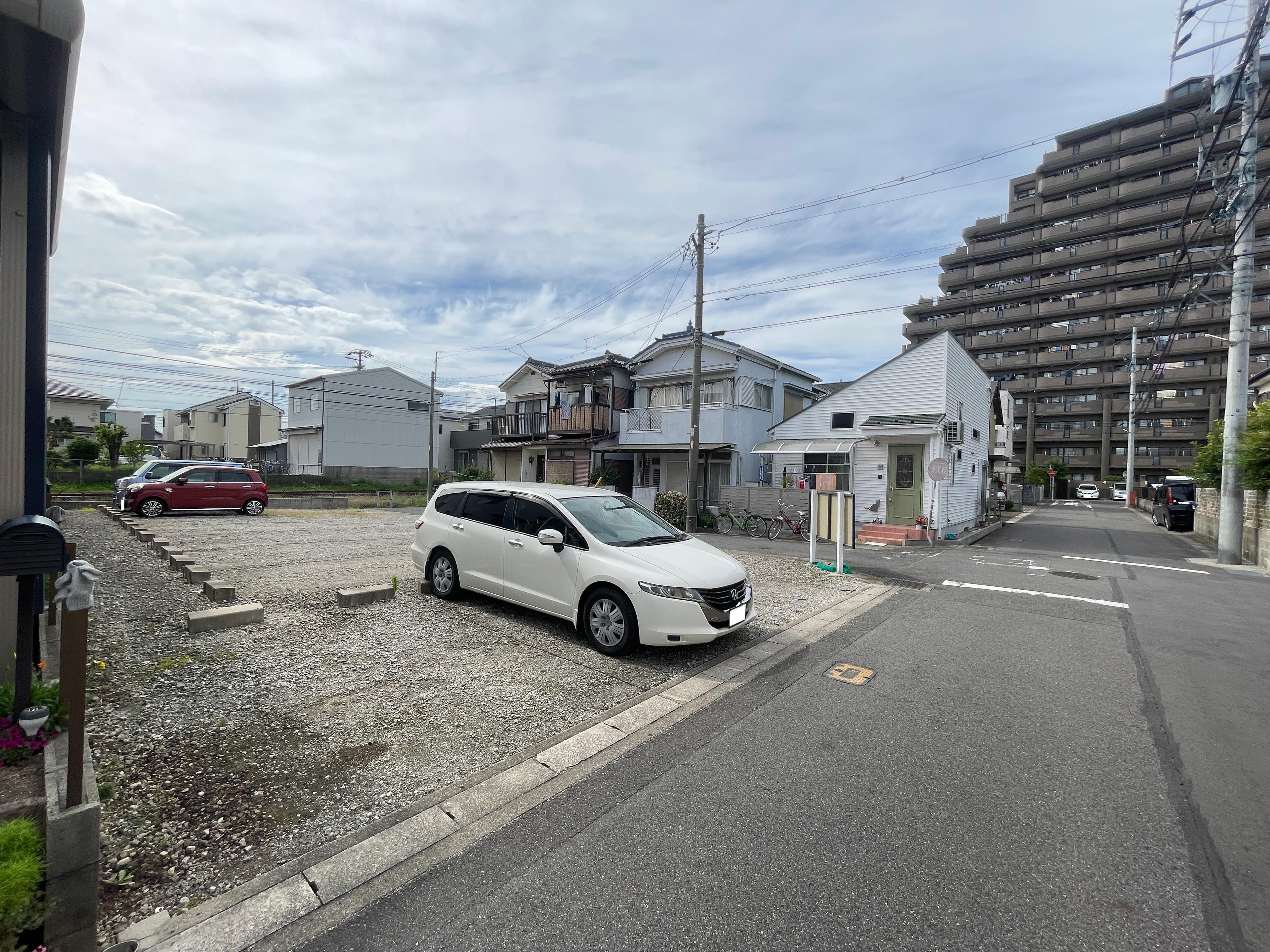 天王山駐車場の外観・駐車場イメージ2枚目