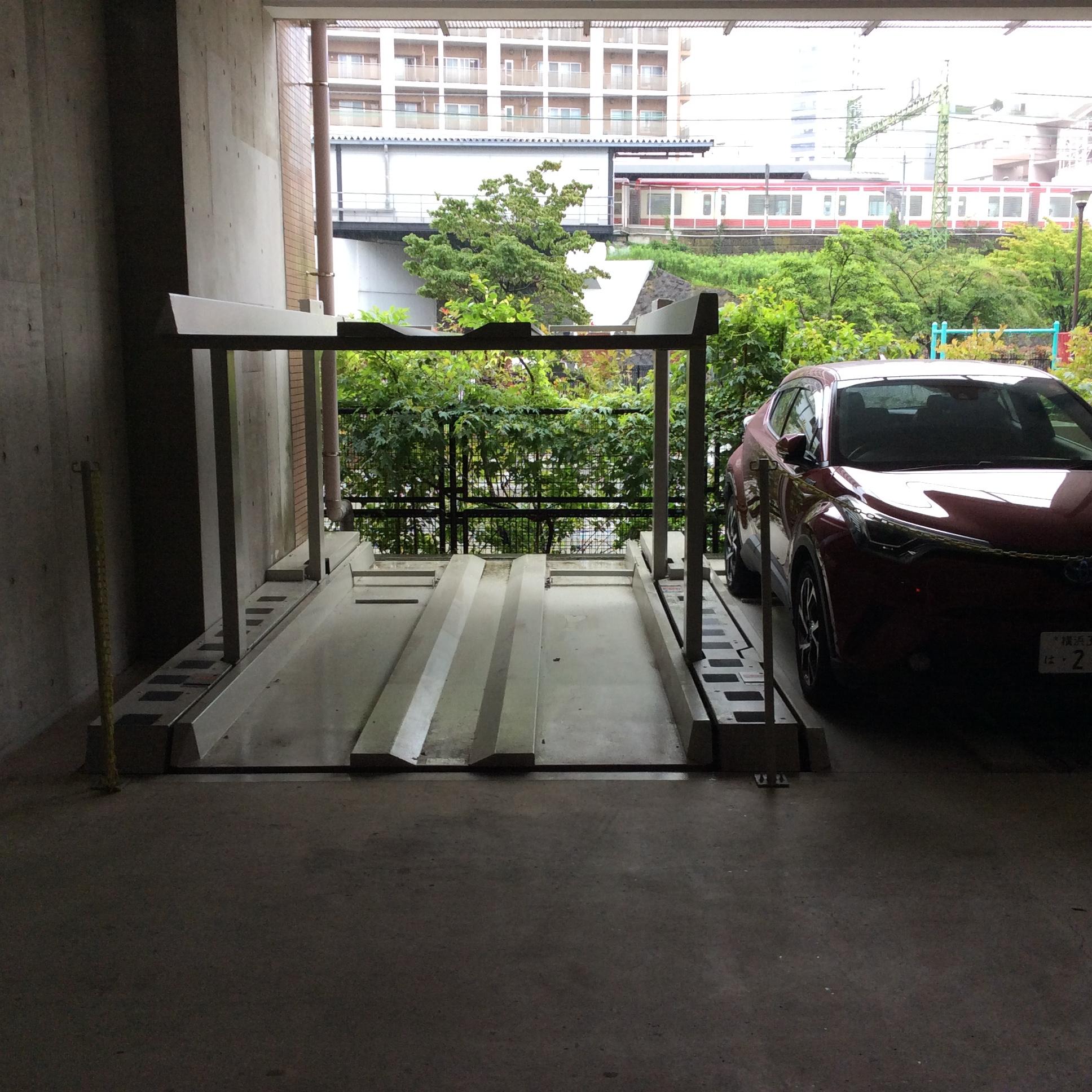 リーベスト東神奈川の外観・駐車場イメージ2枚目