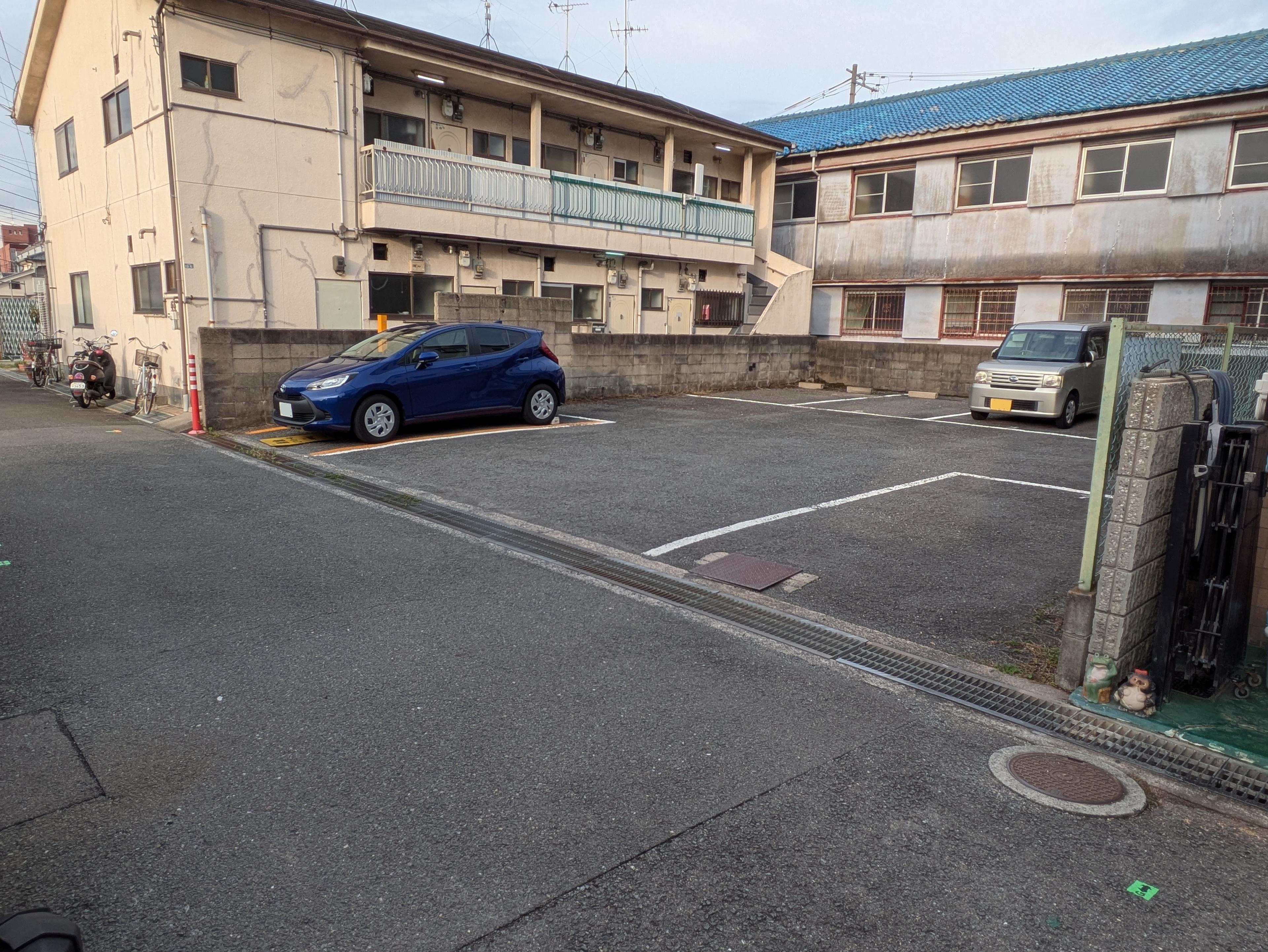 さくらモータープールの外観・駐車場イメージ2枚目