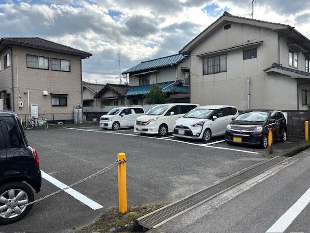 池田貸駐車場の外観・駐車場イメージ2枚目