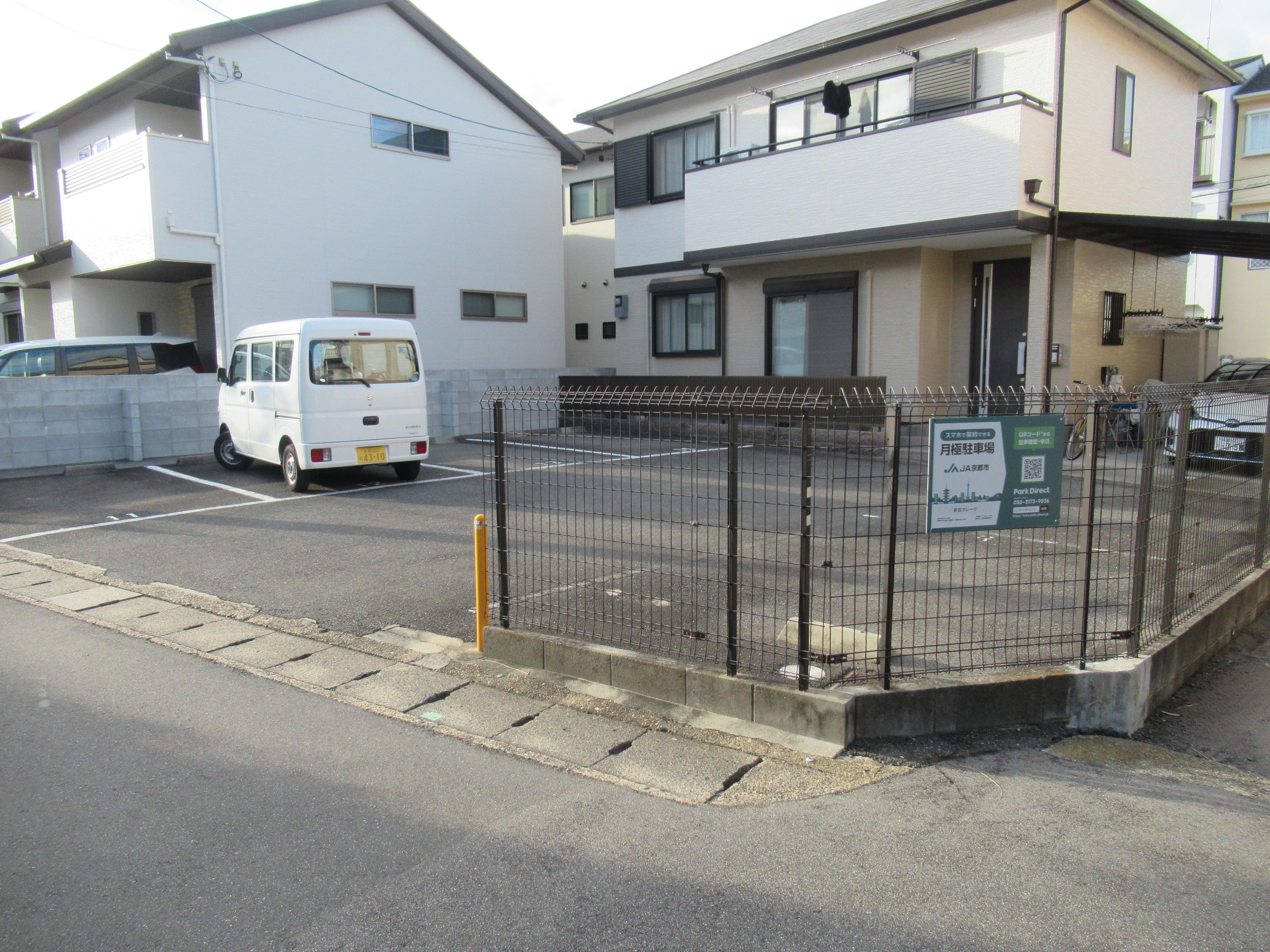 前田ガレージの外観・駐車場イメージ1枚目