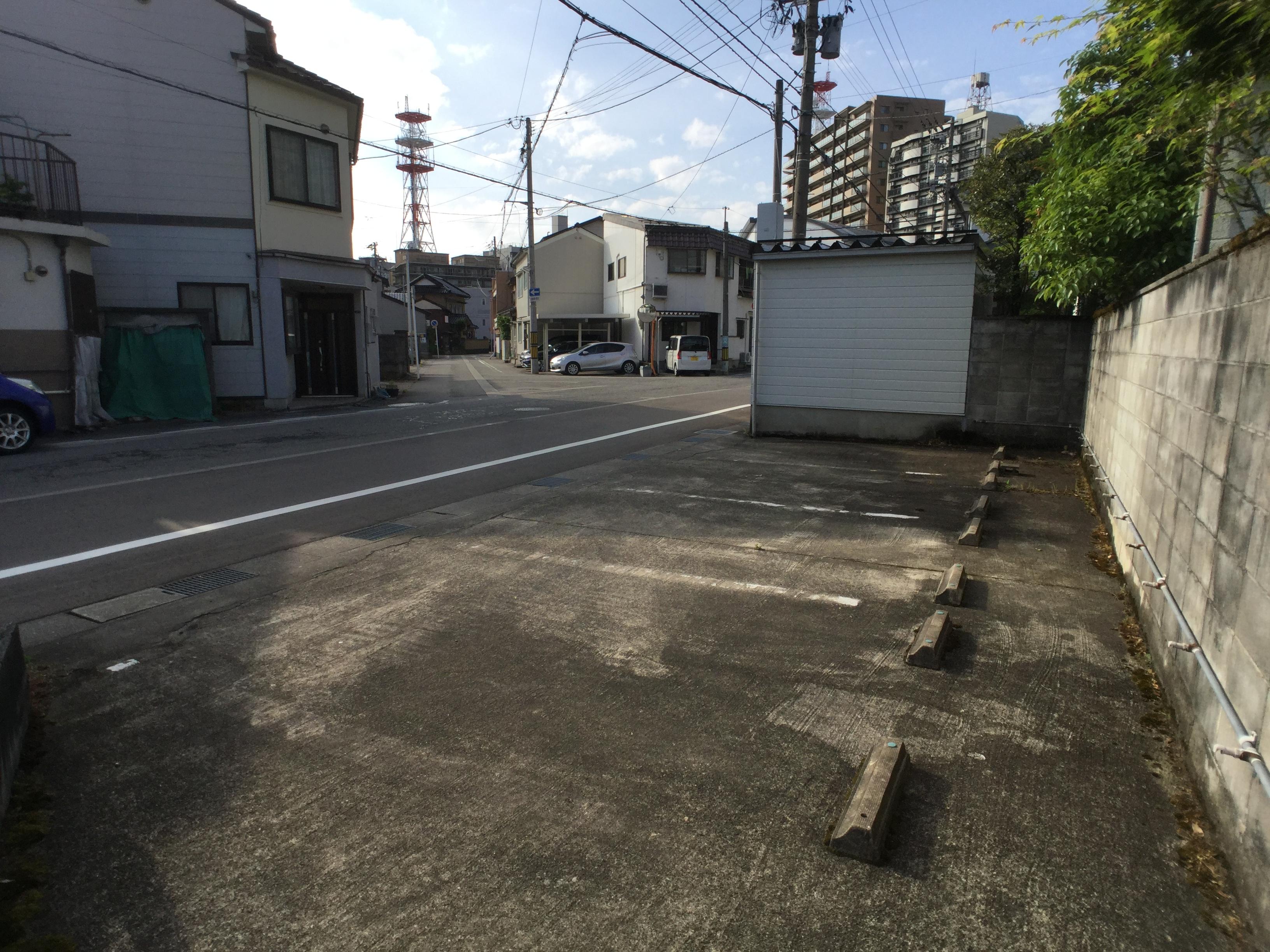 小島町置塩パーキングの外観・駐車場イメージ1枚目